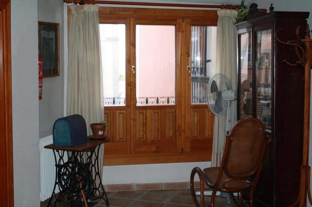 Hostal El Rincon Авила Экстерьер фото
